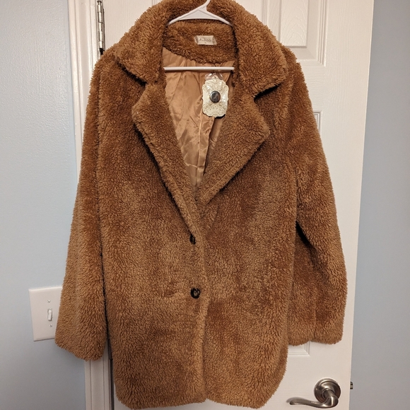 NWT Altar'd State Teddy Bear Jacket - Picture 1 of 6